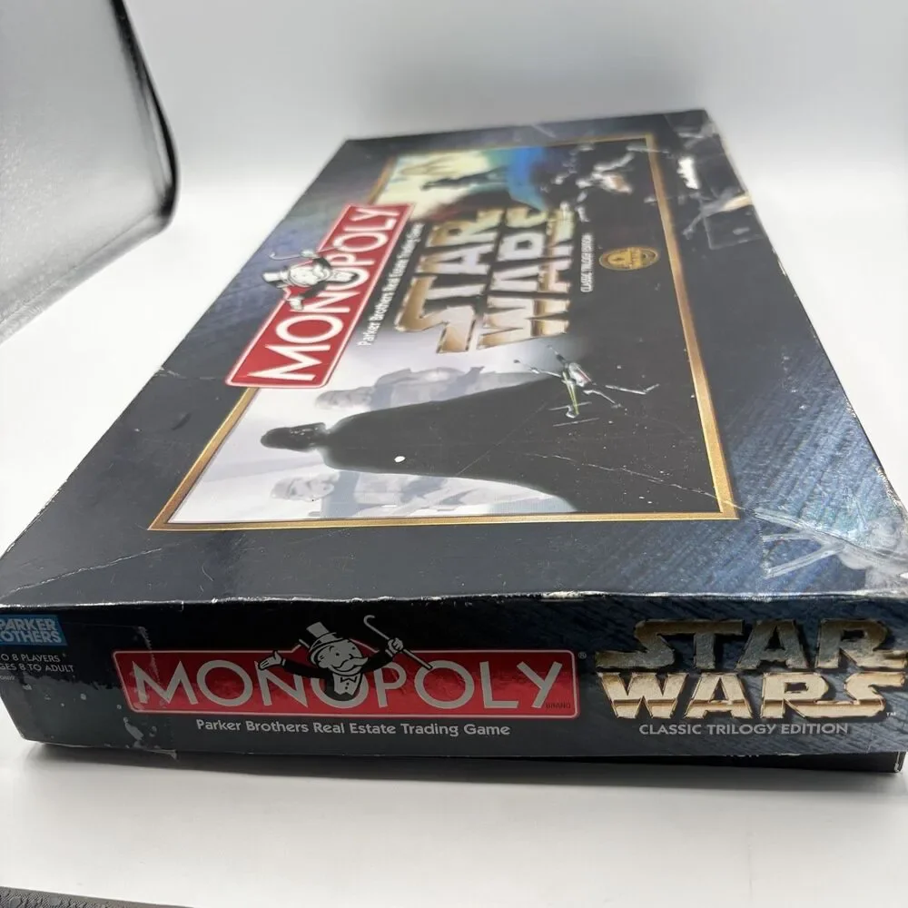 VINTAGE Monopoly Star Wars Classic Trilogy Edition COMPLETE  1997 Box Is Damaged